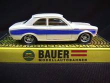 http://www.geocities.com/njhobby/IMAGES/1-64/bauer/2001/b0400_escort_2000_white_blue.jpg