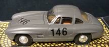 http://www.geocities.com/njhobby/IMAGES/1-64/bauer/cars/4433_mercedes_300sl_146.bmp