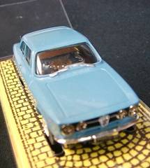 alfa romeo 1750 blue.jpg